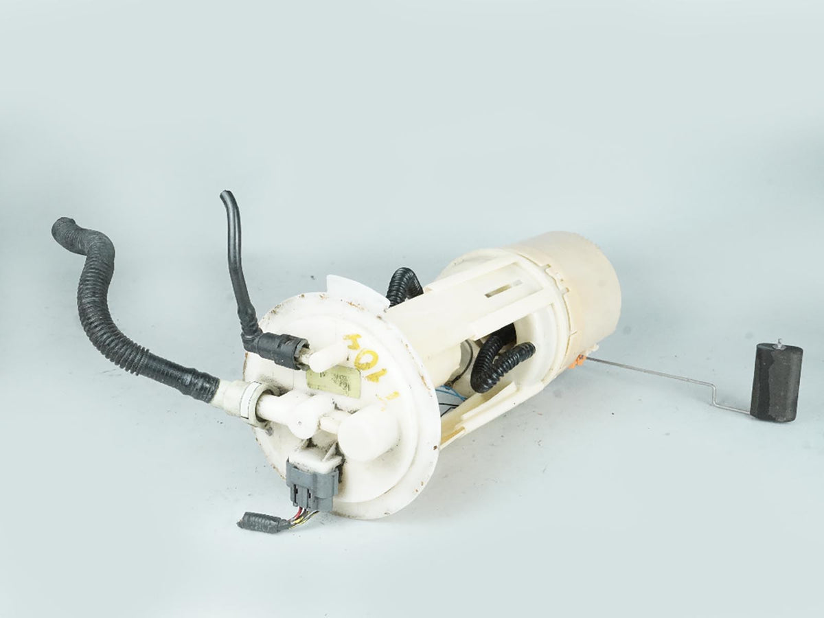 2005 - 2012 Nissan Pathfinder 4.0L 6 Cyl Fuel Pump Petrol Gasoline Assembly OEM