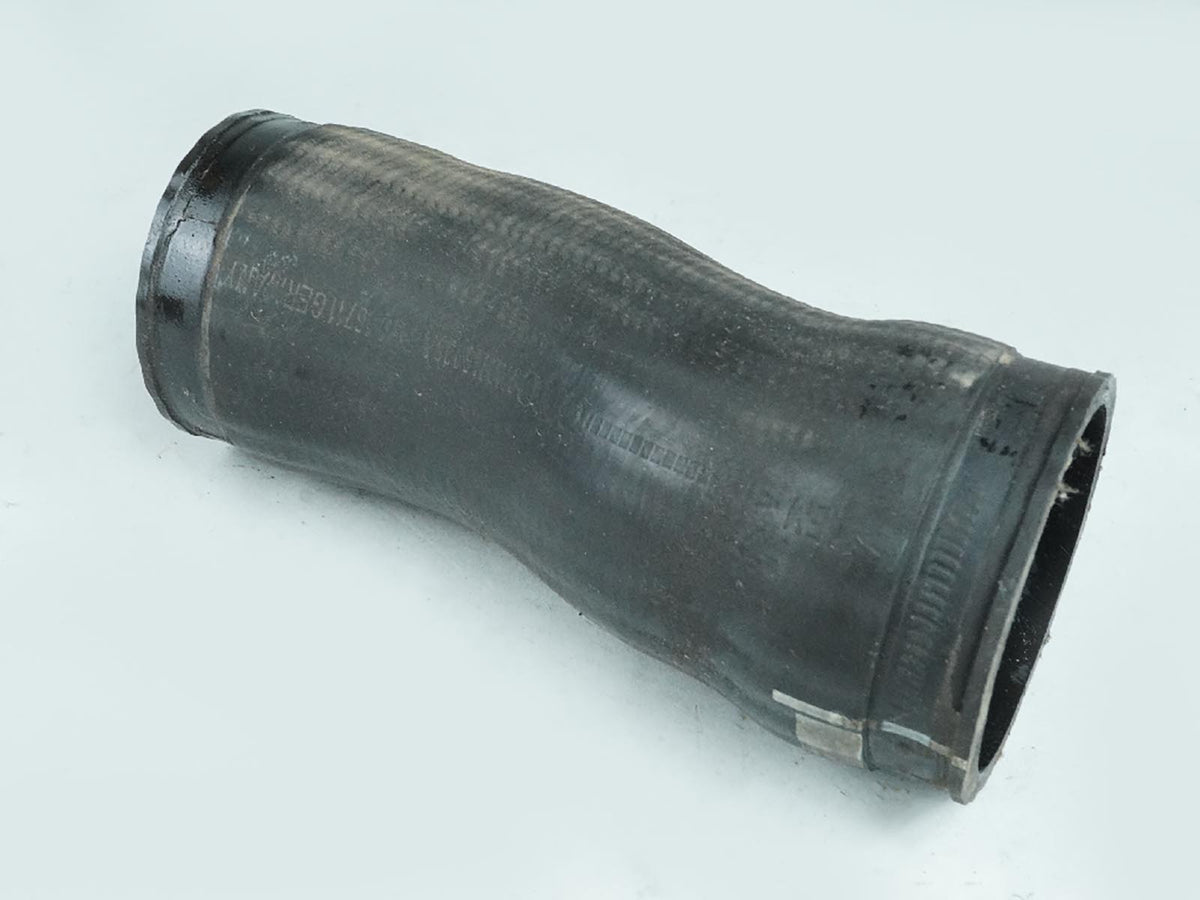 2000 - 2006 Audi TT 1.8 Mt Convertible Intercooler Pipe Line Hose 8N0145838A OEM