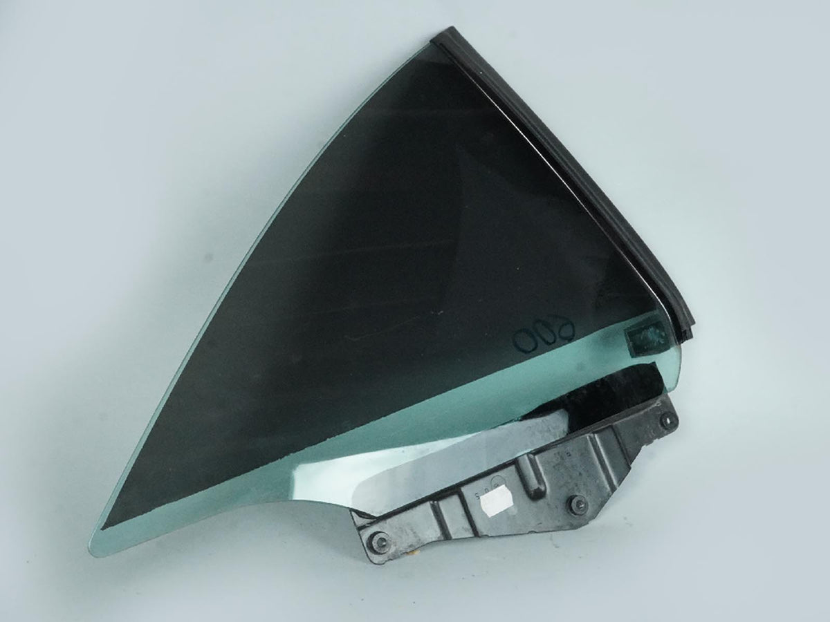 03-12 Mercedes SL500 SL600 SL55 R230 Quarter Glass Window Rear RH 2306700210 OEM