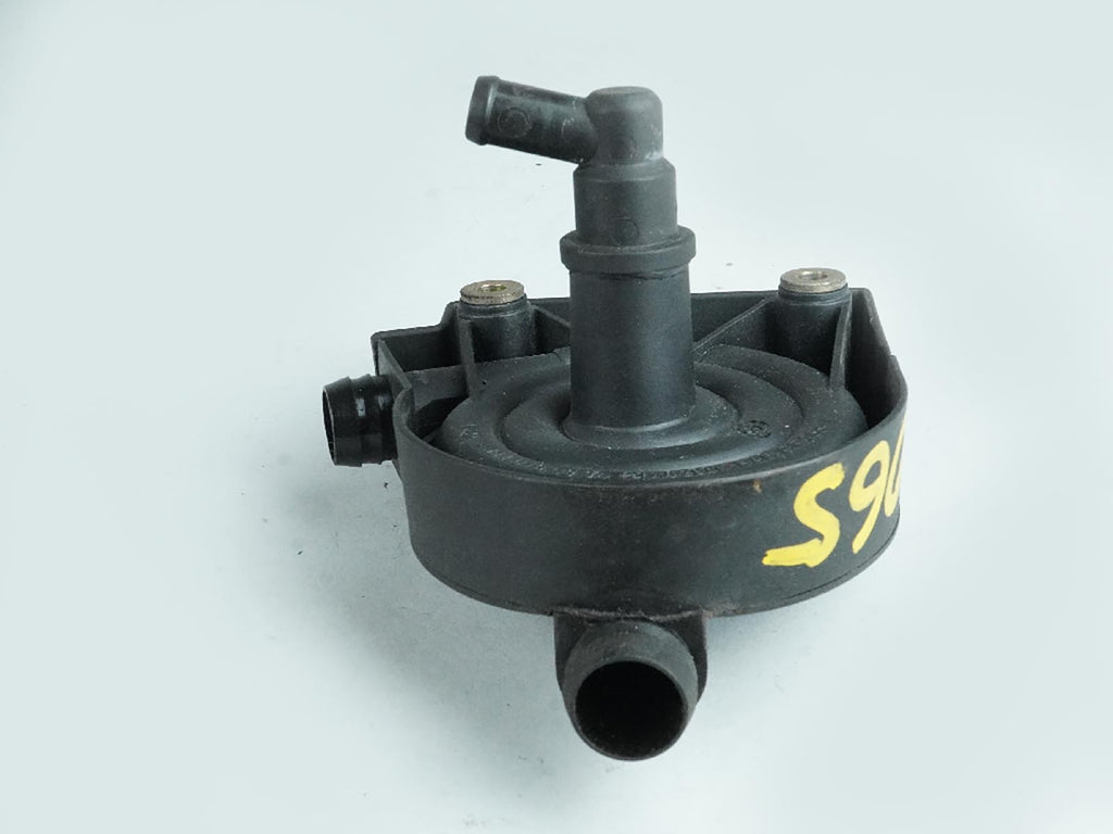  2003 Mercedes Benz Clk Class C208 Oil Separator Crankcase Breather A1110180335, price
