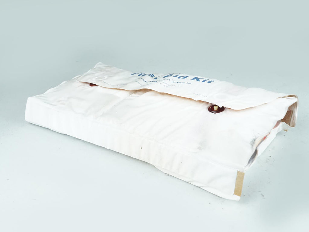  Mercedes Benz Slk S E C Ml Gl Cl Clk Sl R Gle Gla Class First Aid Kit Emergency, buy