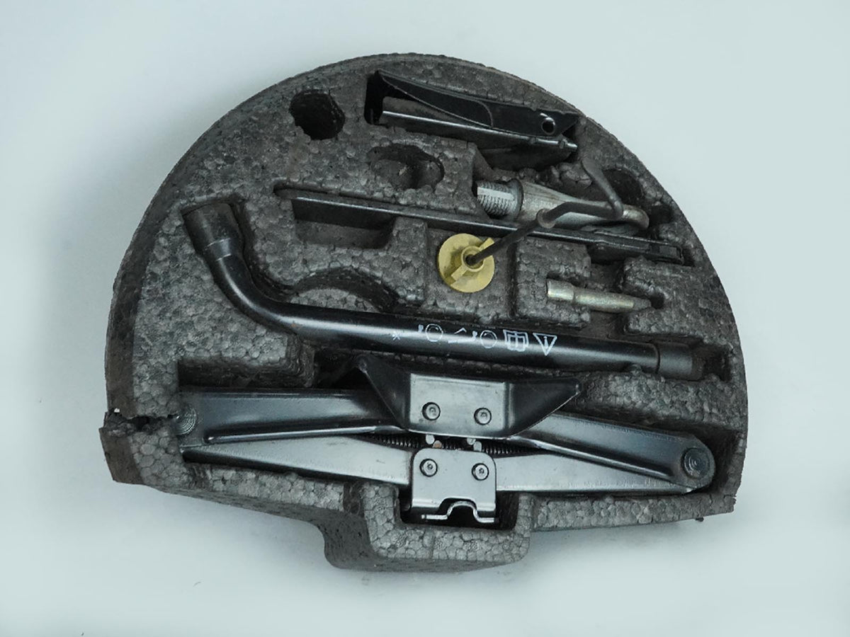97-02 Jaguar Xk8 X100 4.0 Jack Scissor Spare Tire Tools W Foam Holder Trunk Rear