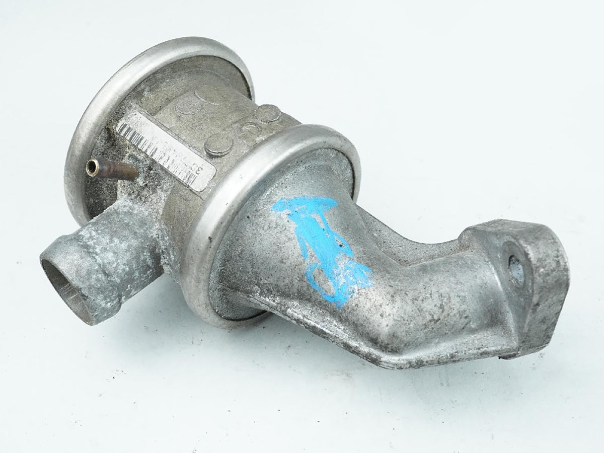 1997 - 1998 Bmw 5 Series E39 Egr Air Injection Secondary Valve 11721745907 OEM