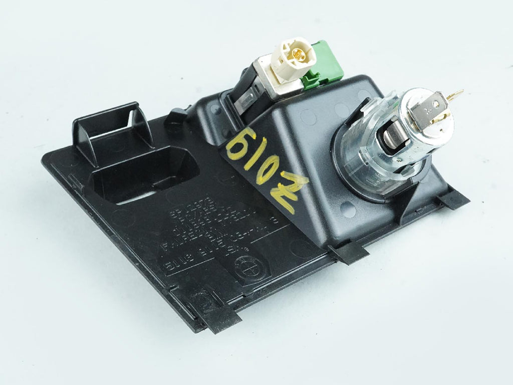  2007 - 2013 BMW X5 E70 4.4L CONSOLE CENTER POWER OUTLET AUX SOCKET COVER OEM, cheap