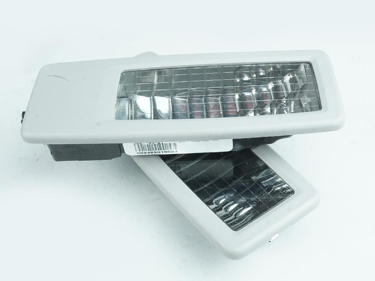 2007 - 2013 Bmw X5 E70 Dome Light Lamp Console Overhead Roof Rear Right Left OEM