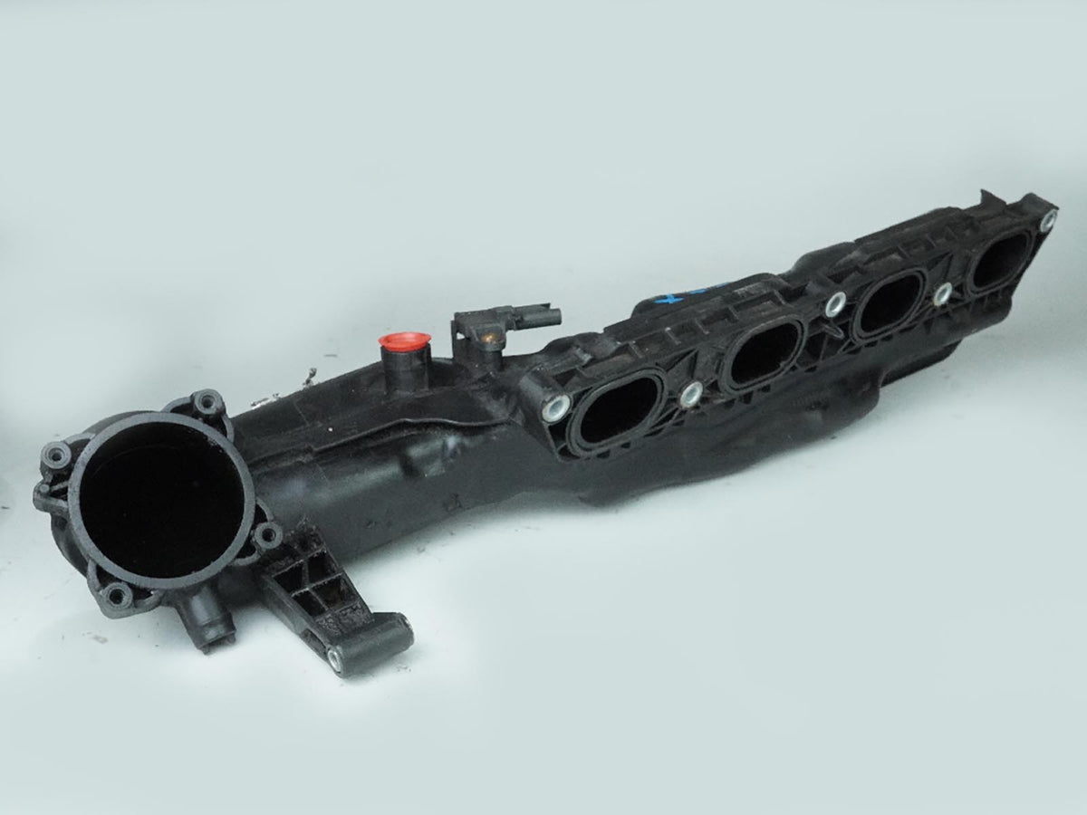 2011-2013 BMW X5 X6 E70 E71 xDrive50I 4.4 Twin Turbo Engine Intake Manifold RH