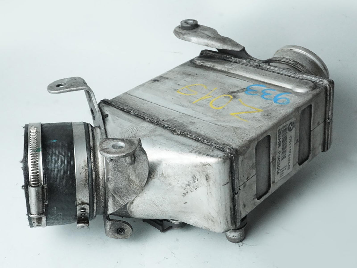 2011 - 2016 Bmw X5 X6 E70 E71 4.4L Twin Turbo Intercooler Engine Motor Right OEM