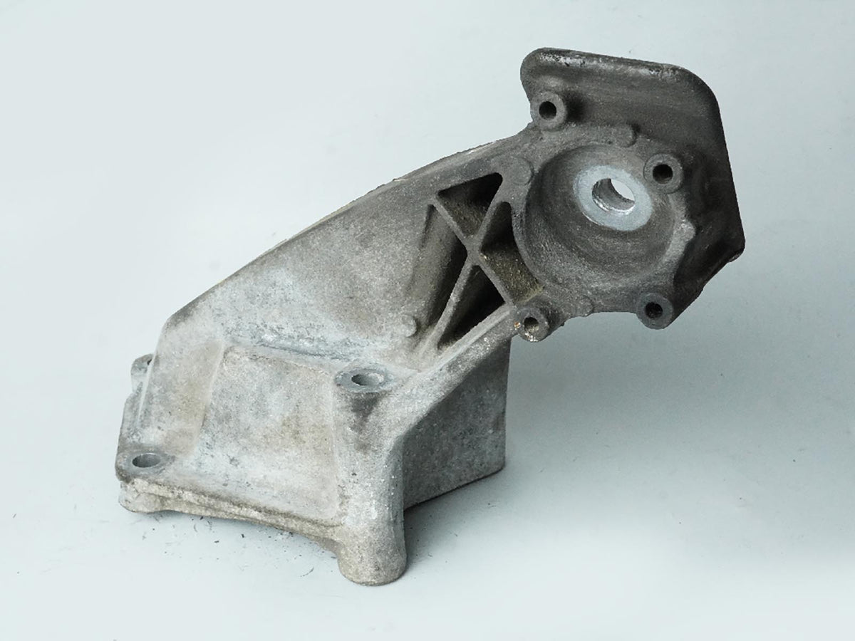 2010 - 2013 Bmw X5 E70 Bracket Mount Engine Motor Passenger Right 22116780148