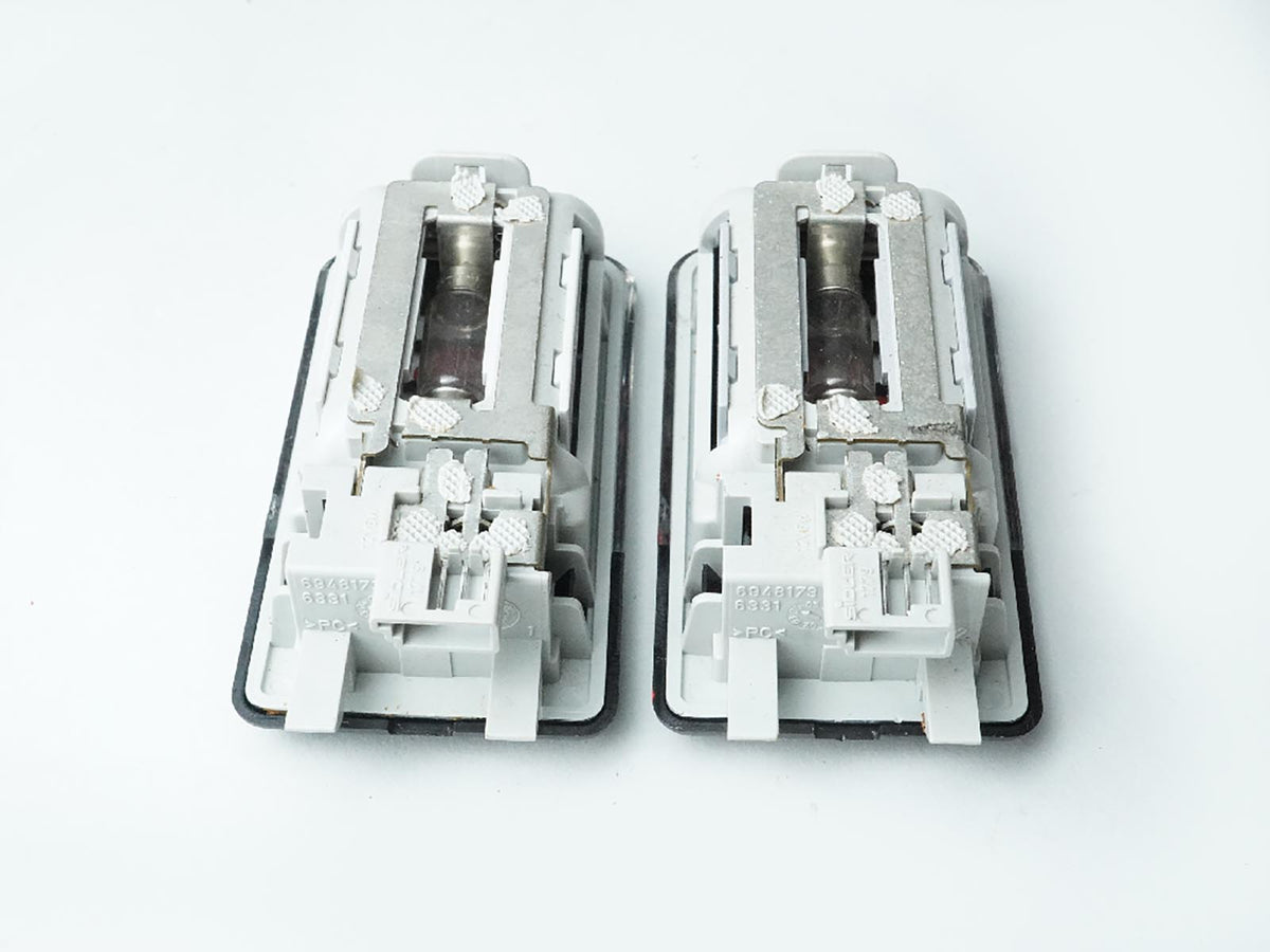 2000 - 2006 Bmw X5 E53  Dome Lamp Light Reading Rear Set Of 2 6948173 OEM