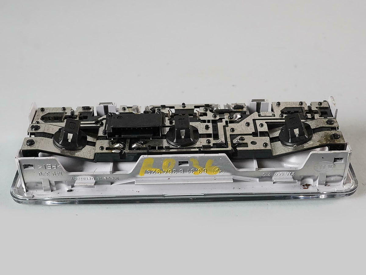 2004 - 2010 Bmw X3 E83 Dome Light Overhead Switch Interior Unit Rear OEM