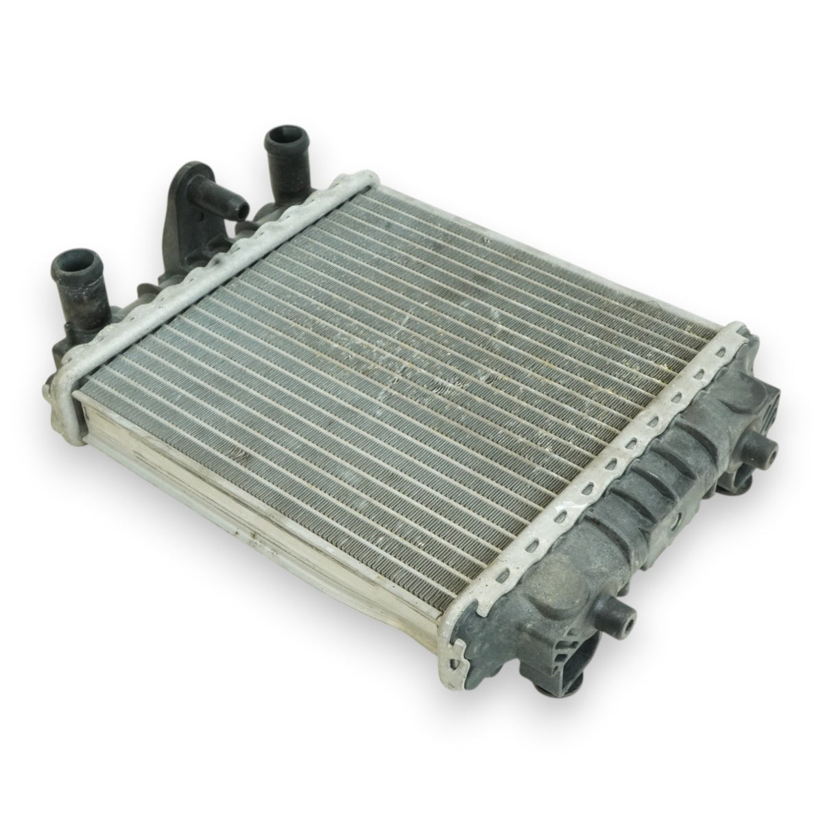 13-18 Audi S7 4G 4.0L Radiator Auxiliary Coolant Cooling Engine 4G0121212 OEM