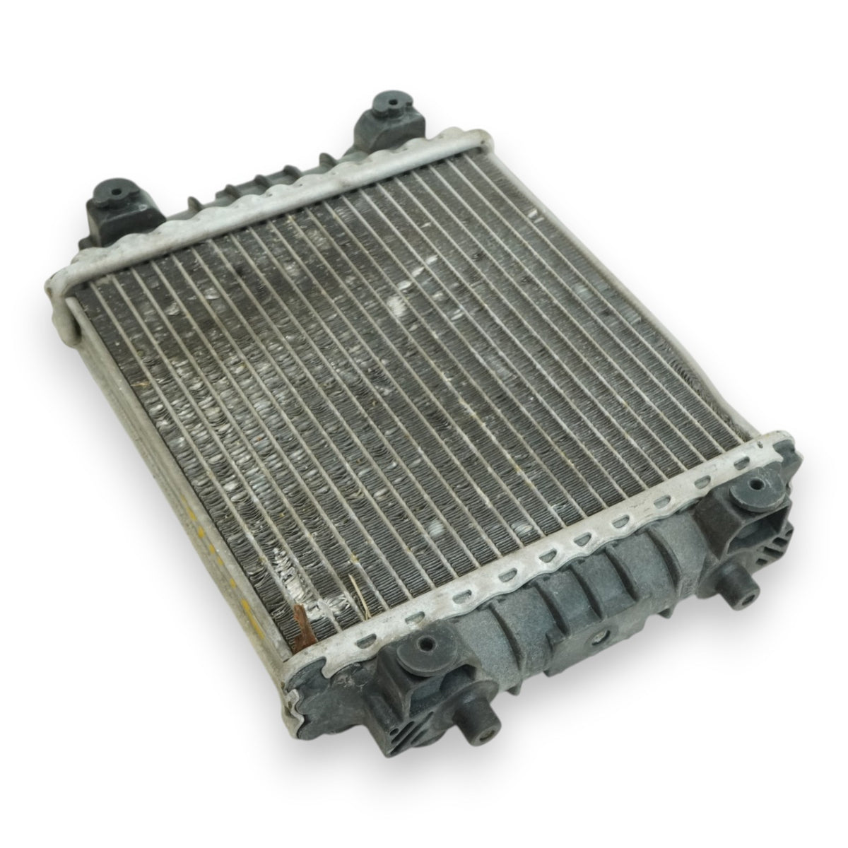 13-18 Audi S7 4G 4.0L Radiator Auxiliary Coolant Cooling Engine 4G0121212 OEM