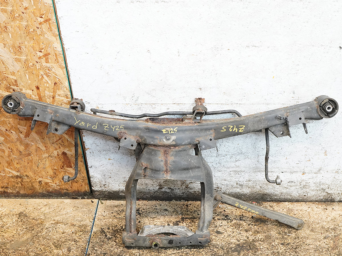 89-95 BMW 525 530 535 540 E34 Subframe Crossmember Cradle Rear 33311090566 OEM