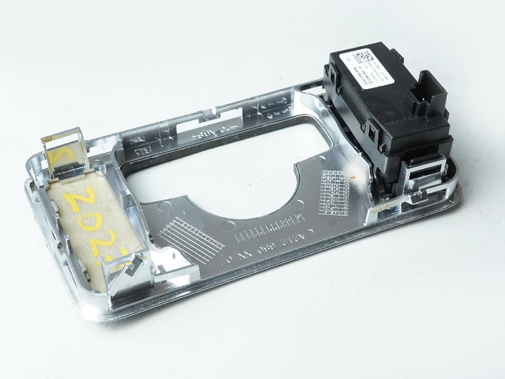  2010 - 2013 Mercedes E Class W212 Trim Cover Bezel Panel Center Console W Switch, used