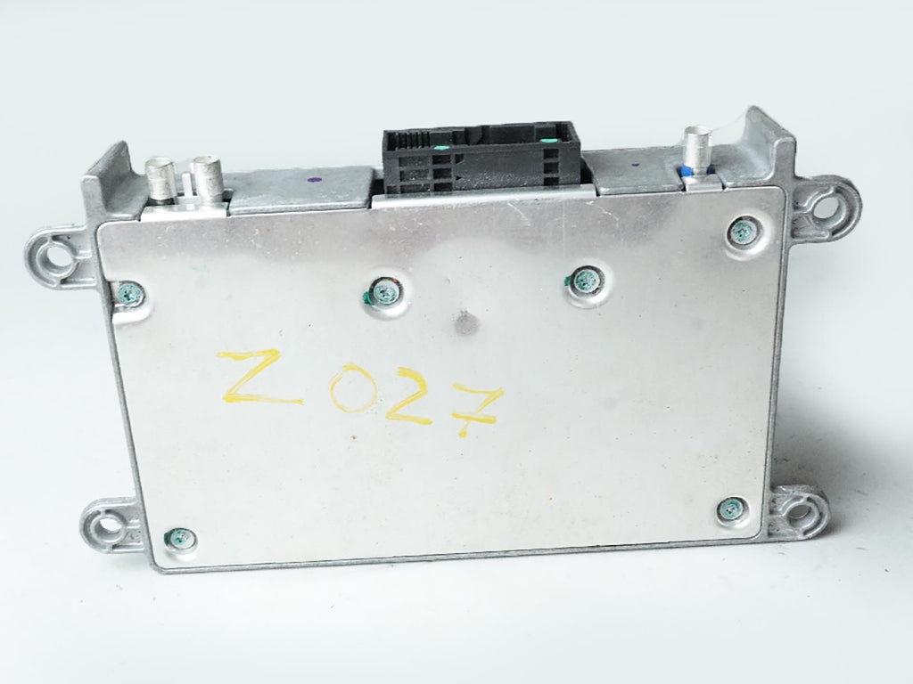  2010 - 2011 Mercedes Benz E Class W212 Voice Communication Control Module OEM, used
