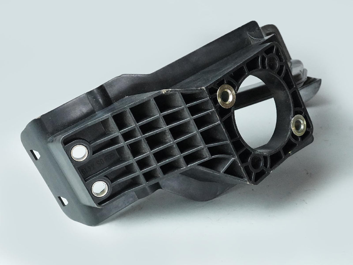 2003 - 2008 Mercedes Benz Sl Class R230 Sl500 Amg Parking Brake Pedal Stop OEM