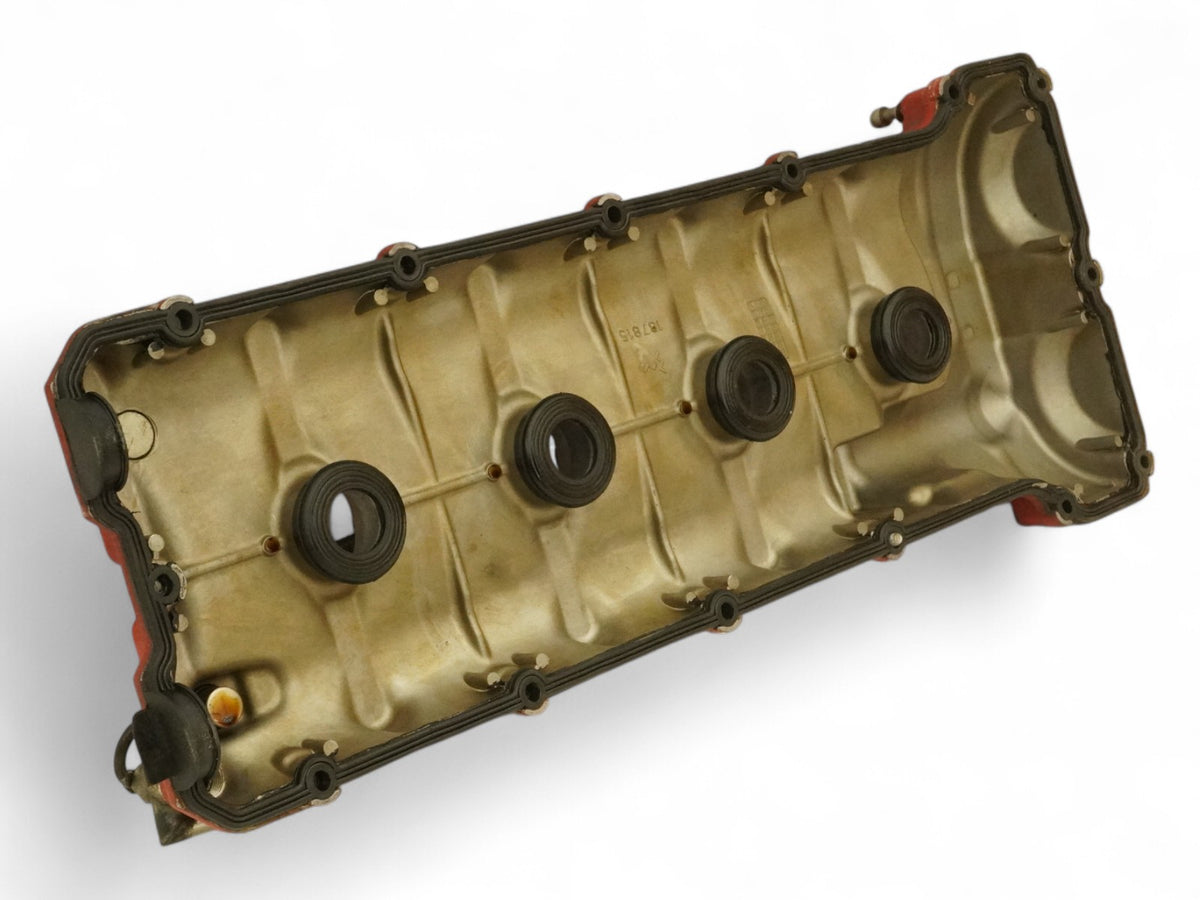 2004-2007 Maserati QuaTTroporte M139 4.2 Cylinder Head Cover Right Passenger OEM