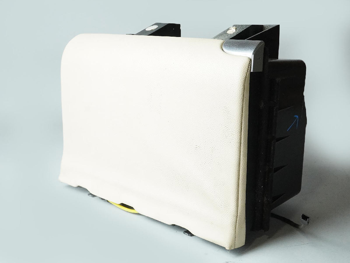 2003 - 2008 Mercedes Benz Sl Class R230 Sl500 Storage Compartment Rear Left