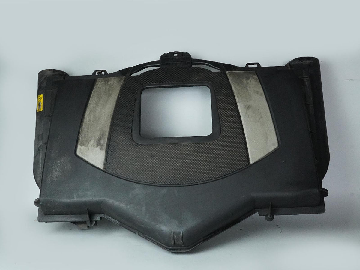 2010 - 2012 Mercedes Benz E Class W212 Air Intake Cleaner Box Engine A2730900901
