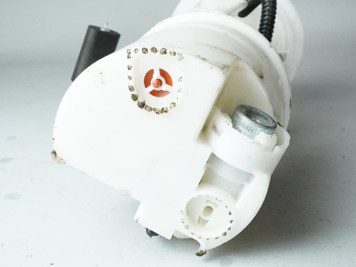 05-15 Nissan Xterra Pathfinder Fuel Pump Tank Gas Mounted Rear 953-3074 OEM