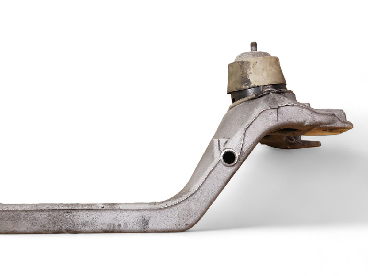 2007 - 2015 Audi Q7 4L Bracket Mount Support Engine Motor Front 7L0199207A OEM