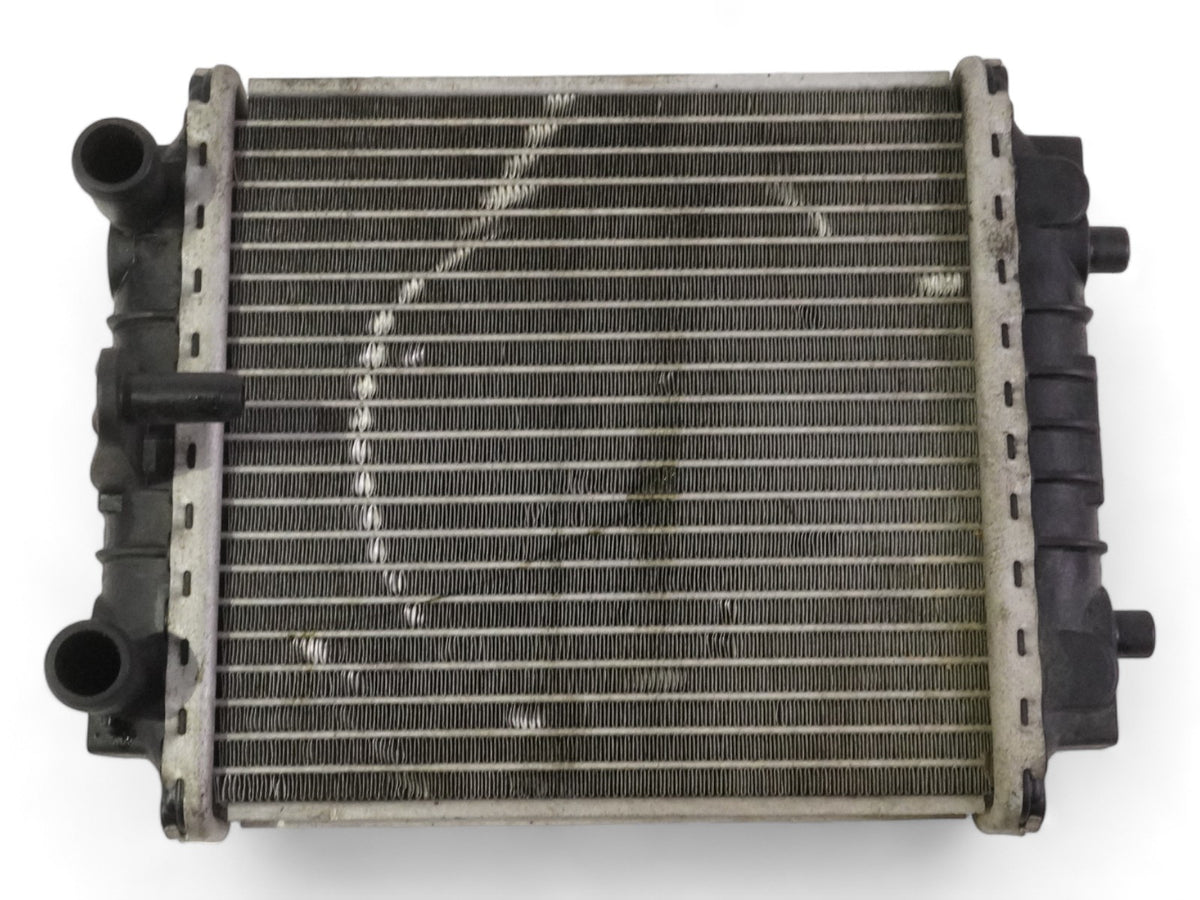 2012 - 2018 Audi A6 C7 3.0L Auxiliary Radiator Cooling Coolant Engine Motor OEM