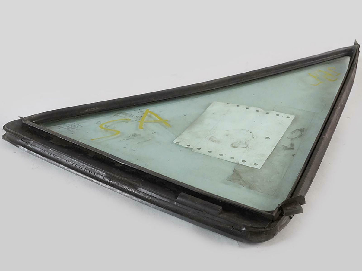 1994 - 1996 Ford Escort Hatchback 4Dr Window Glass Vent Door Rear Lh Left OEM