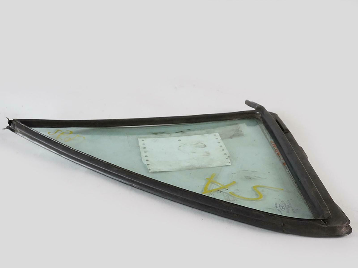 1994 - 1996 Ford Escort Hatchback 4Dr Window Glass Vent Door Rear Lh Left OEM