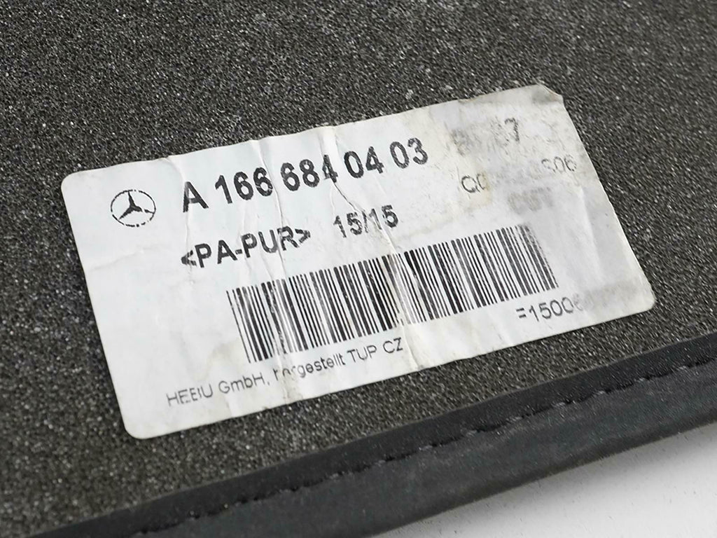  2012 - 2014 Mercedes Benz C Class W 204 Floor Mat Carpet Cover Set Of 4 OEM, used