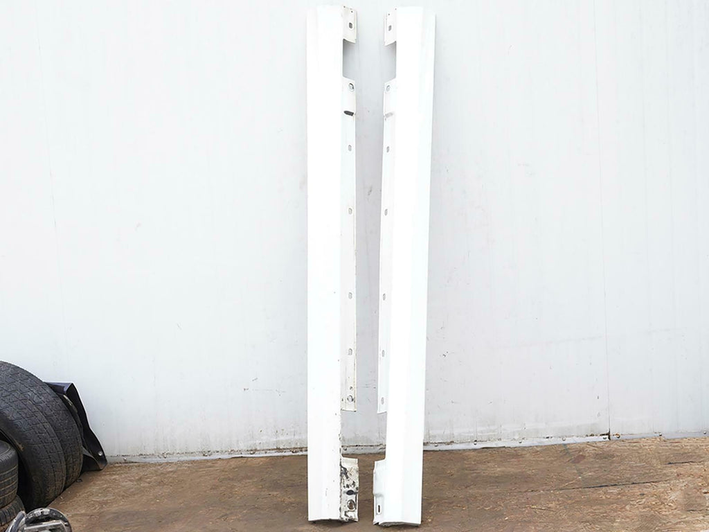  2008 - 2011 Mercedes Benz C Class W204 Rocker Panel Molding Right Left Set OEM, used