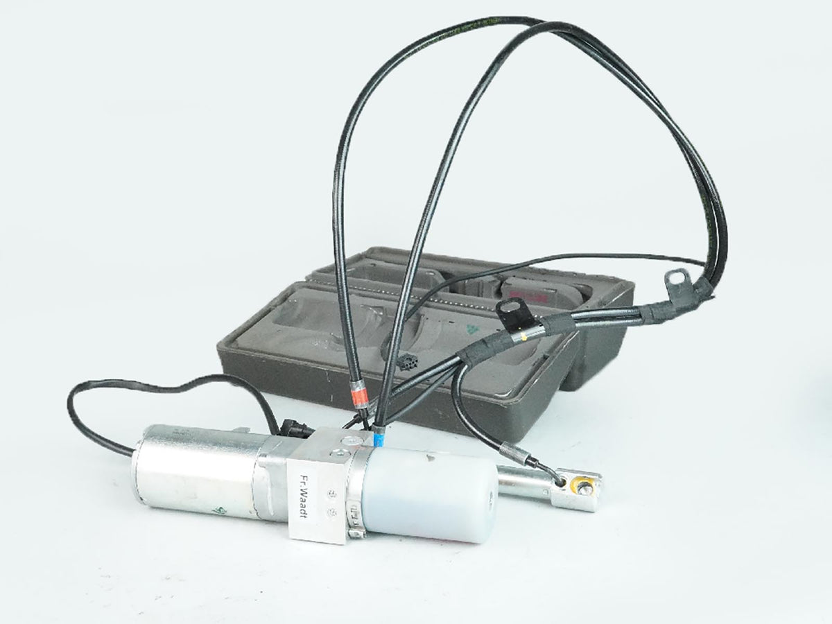 07-13 Mercedes S550 S600 S450 W221 Hydraulic Down Pull Trunk Lid Locking W Case