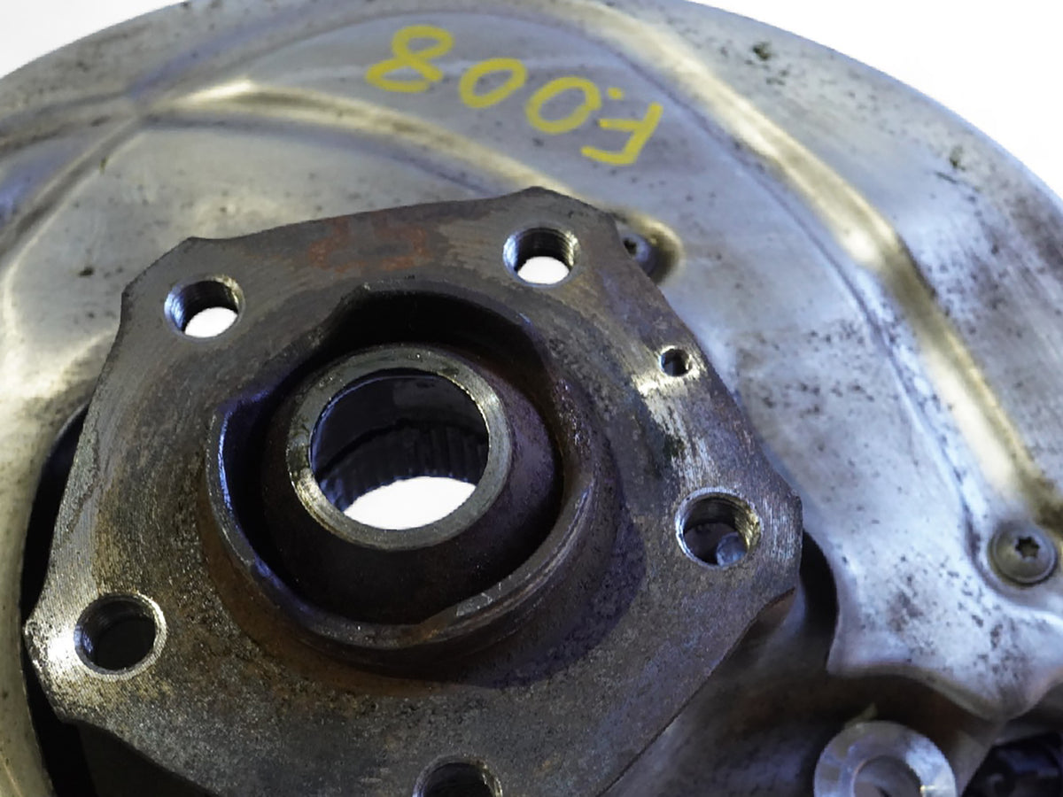 2017 - 2022 Audi A4 B9 Spindle Knuckle Hub Front Driver Left Lh 8W0407559 OEM