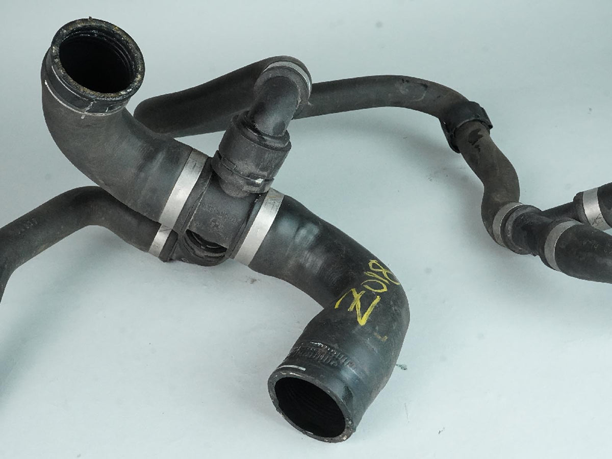 2013 - 2016 Bmw 5 Series F10 Hose Tube Pipe Water Cooling Radiator 11534615722