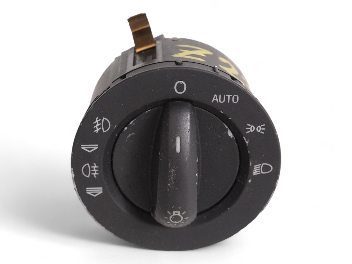 2007 - 2015 Audi Q7 4L Headlight Fog Lamp Automatic Switch Control 4F1941531D