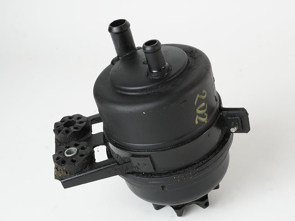  2008 - 2011  Mercedes Benz C Class W204 Power Fluid Reservoir Unit OEM, used