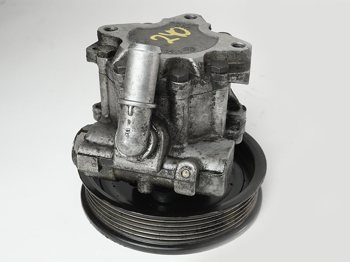 2010 - 2019 Jaguar Xj Xjl Power Pump Motor W Pulley 8W933D673Da Front OEM