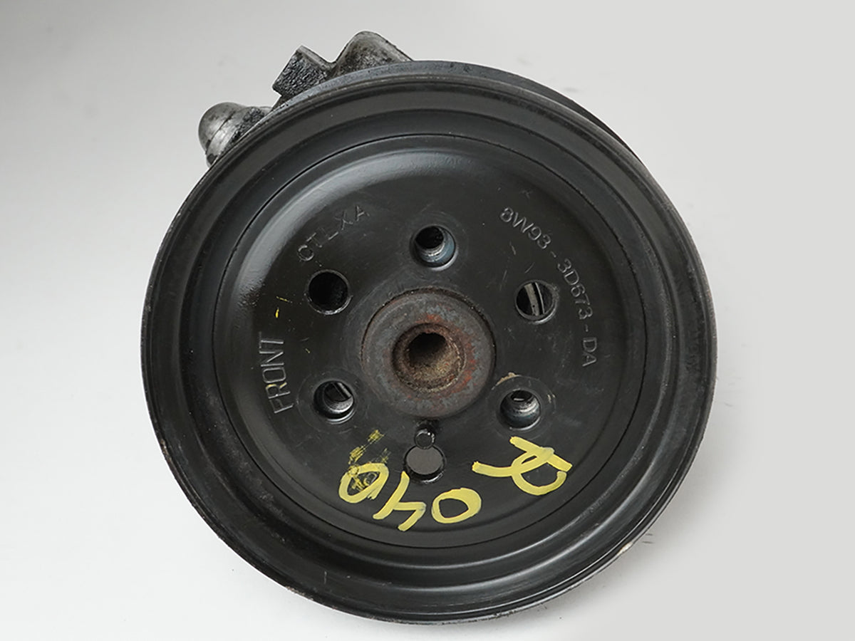 2010 - 2019 Jaguar Xj Xjl Power Pump Motor W Pulley 8W933D673Da Front OEM