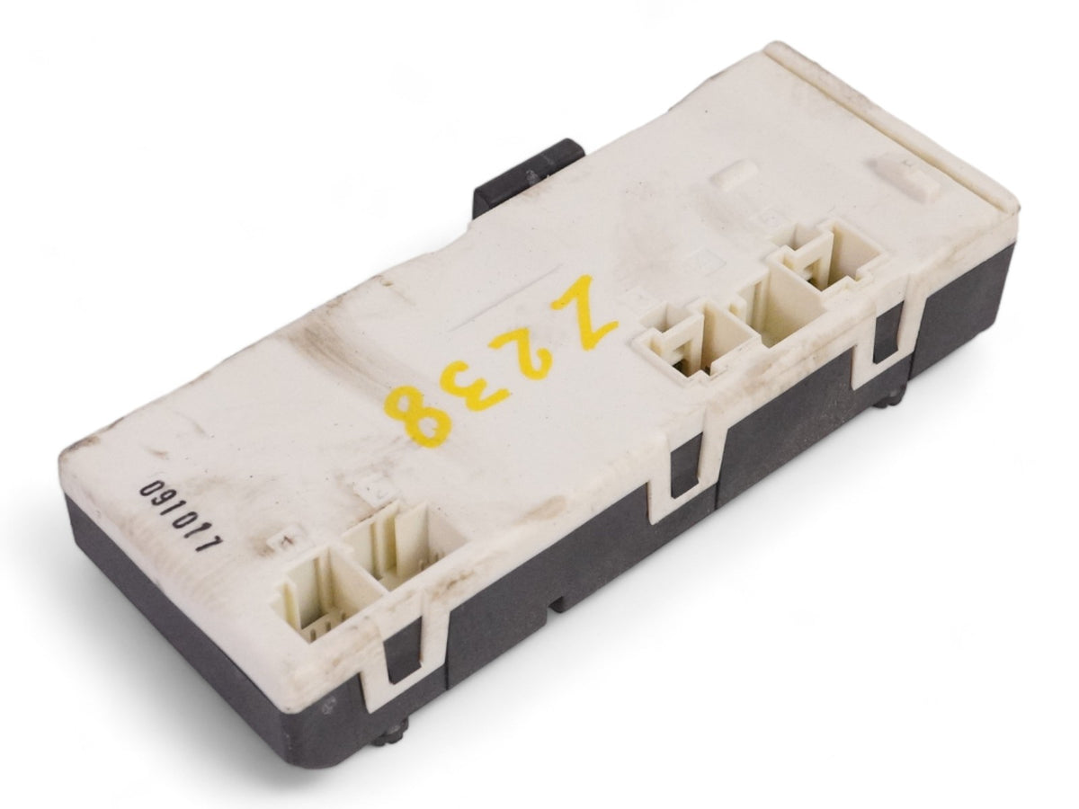 2007 - 2013 Mercedes S Class W221 Trunk Release Remote Open Close Cotrol Module