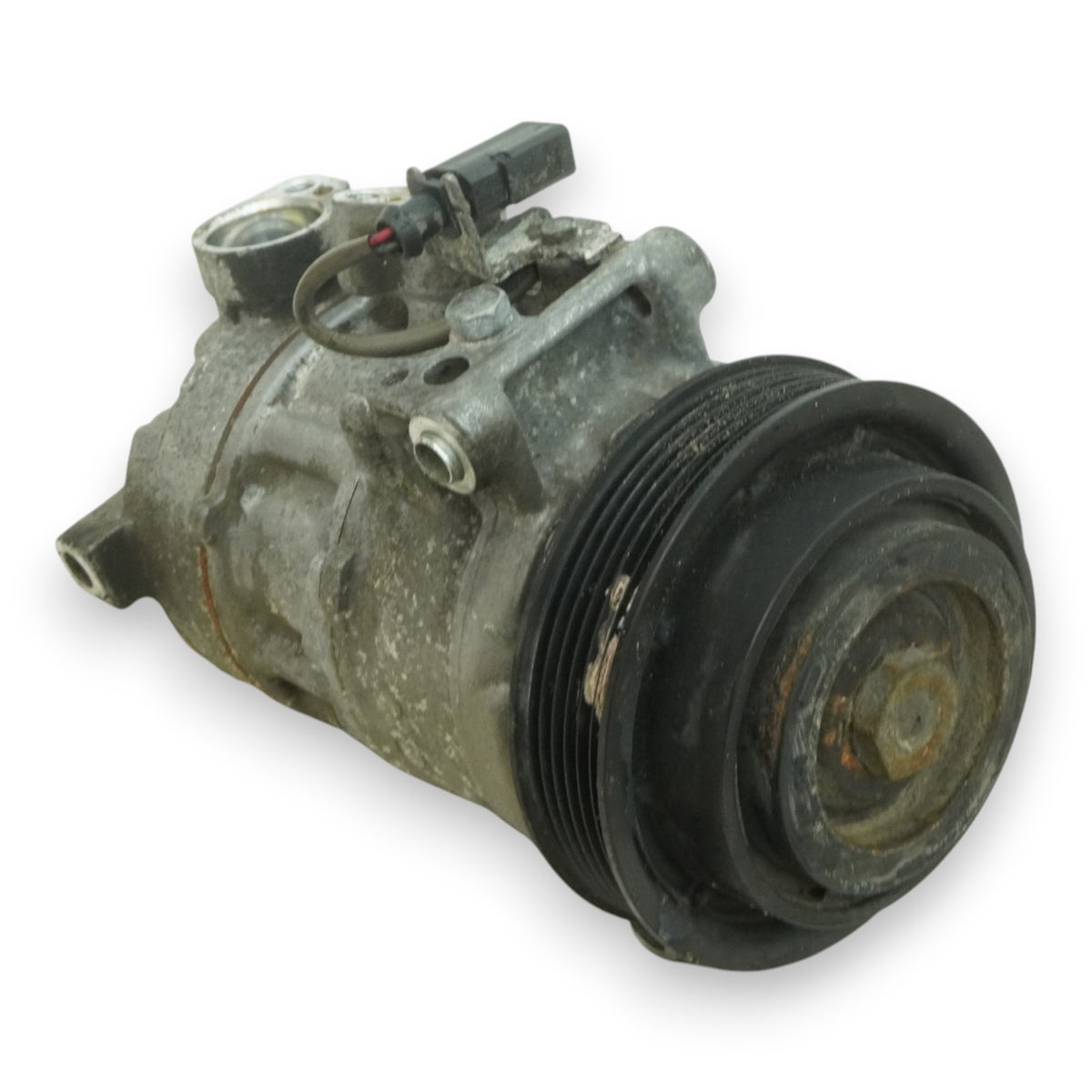 15-18 Porsche Macan 95B 3.0L 3.6L A/C Air Conditioning Compressor 95B260805B OEM