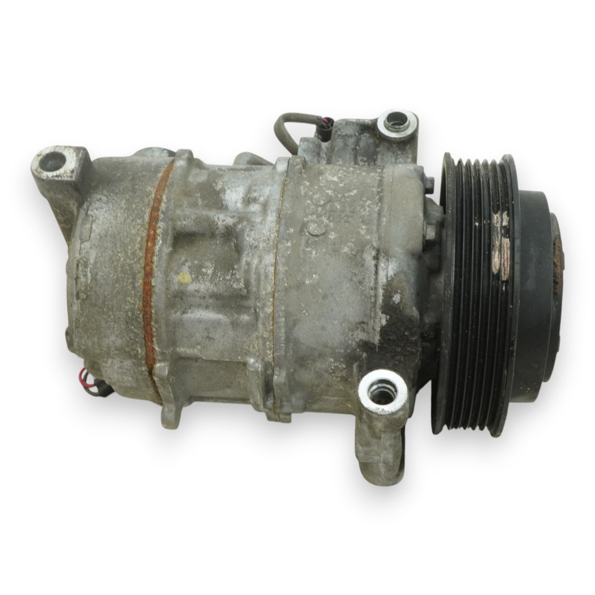15-18 Porsche Macan 95B 3.0L 3.6L A/C Air Conditioning Compressor 95B260805B OEM