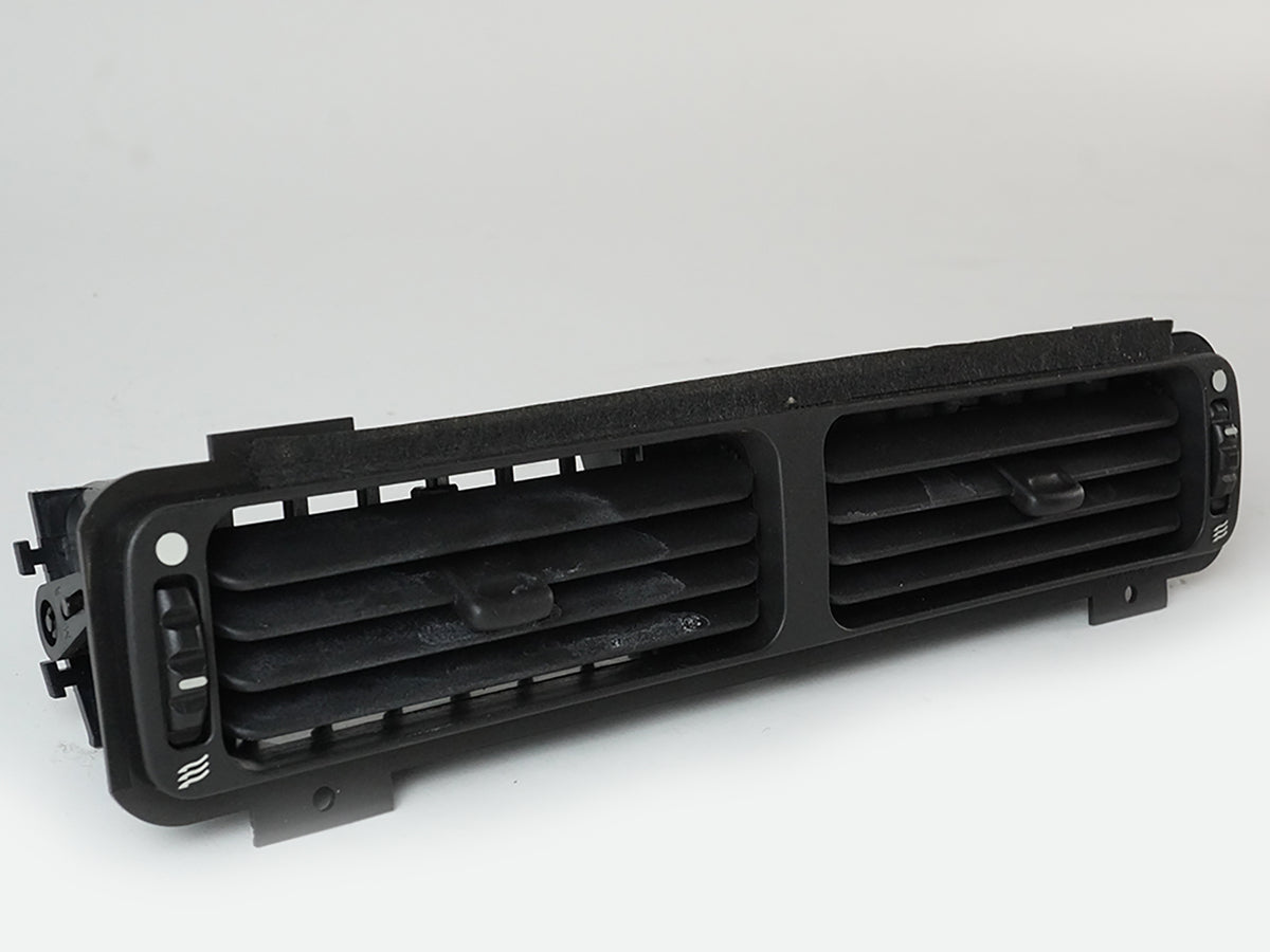 1997 - 2006 Jaguar Xk8 Coupe Ac Heater Grille Air Vent Nozzle Center Dash OEM