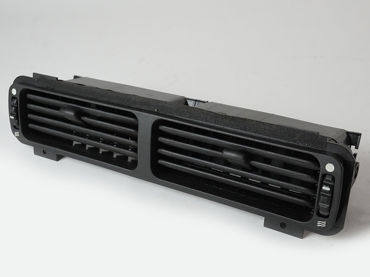 1997 - 2006 Jaguar Xk8 Coupe Ac Heater Grille Air Vent Nozzle Center Dash OEM