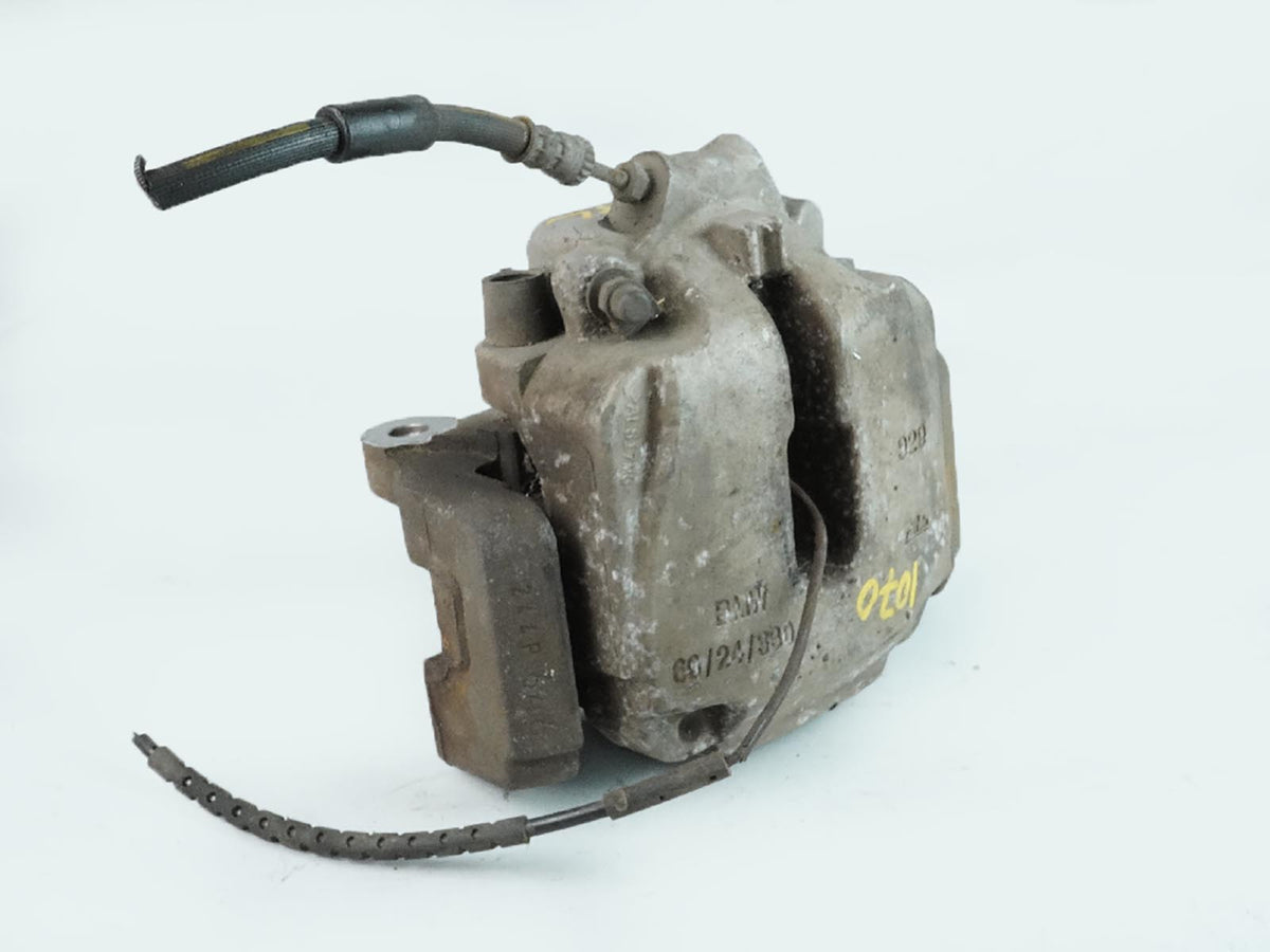 2011 - 2016 Bmw 5 Series F10 Xdrive Caliper Brake W Pads Front Driver Left OEM