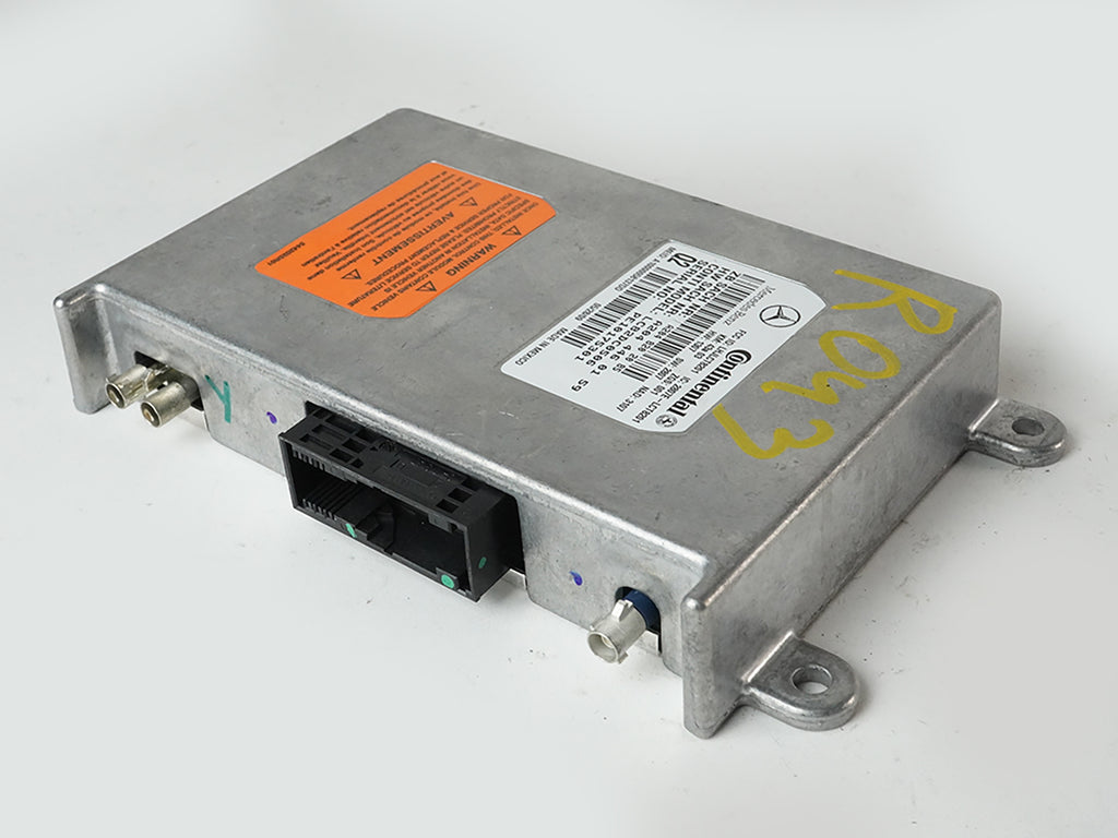  2010 - 2013 Mercedes Benz E Class W212 Commun Voice Module Control 204446015, used