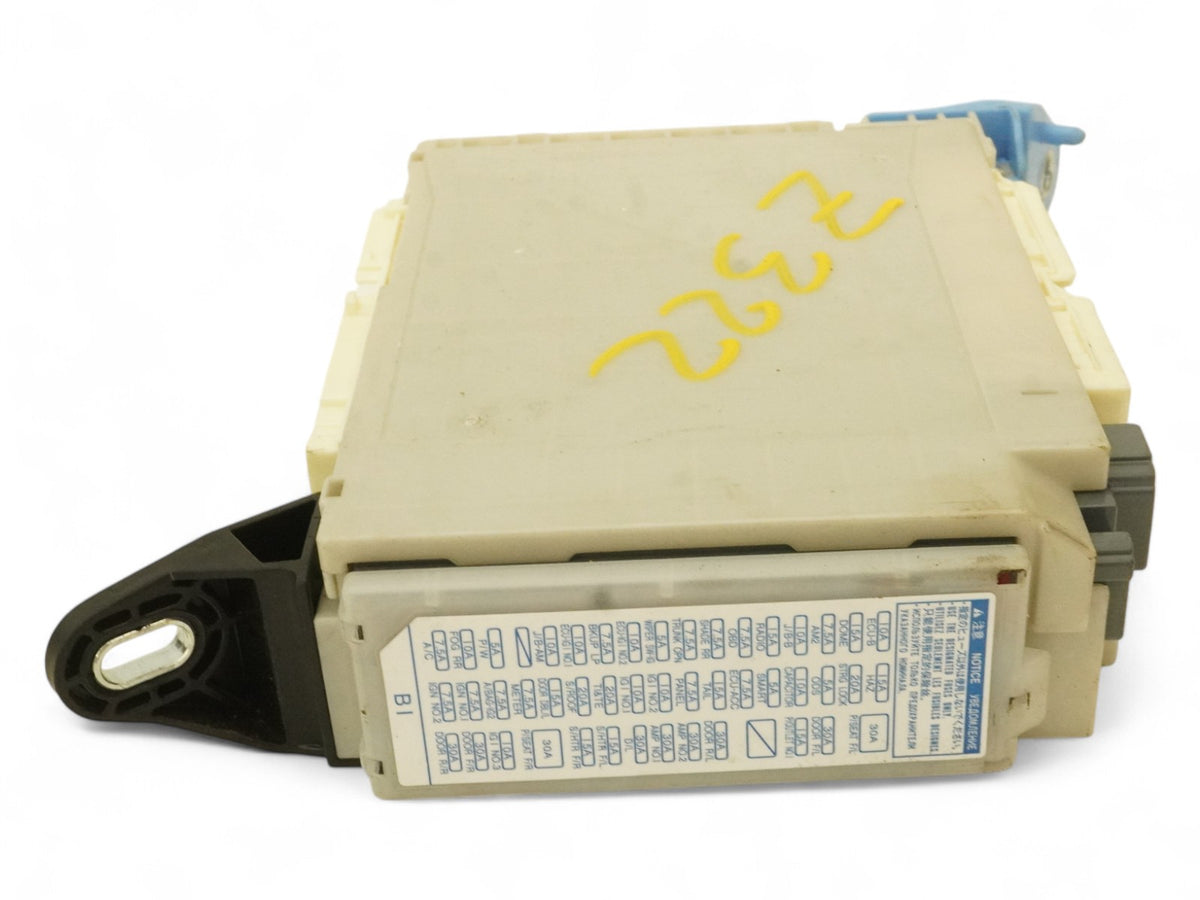 2016 Lexus RC300 XC10 Multiplex Network Body Computer Module 89221-24080 OEM