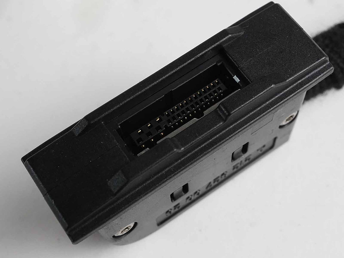 2010 - 2013 Mercedes Benz E Class W212 Communication Interface Control Module