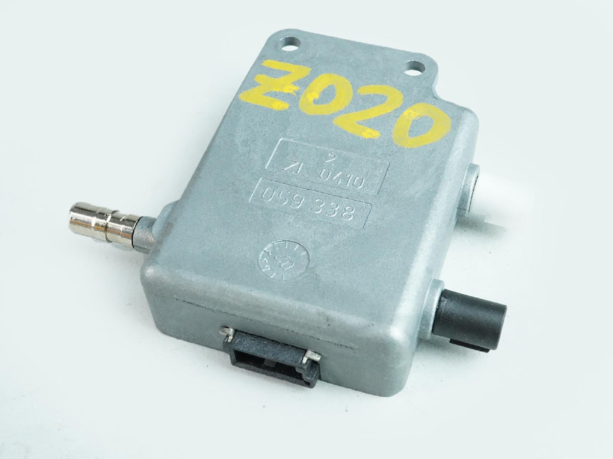 2006 - 2009 Mercedes Benz E Class W211 Amplifier Antenna Booster Phone Module