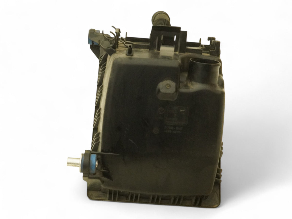 14-20 BMW i3 I01 Air Intake Cleaner Filter Box Engine Motor 13718603090 OEM
