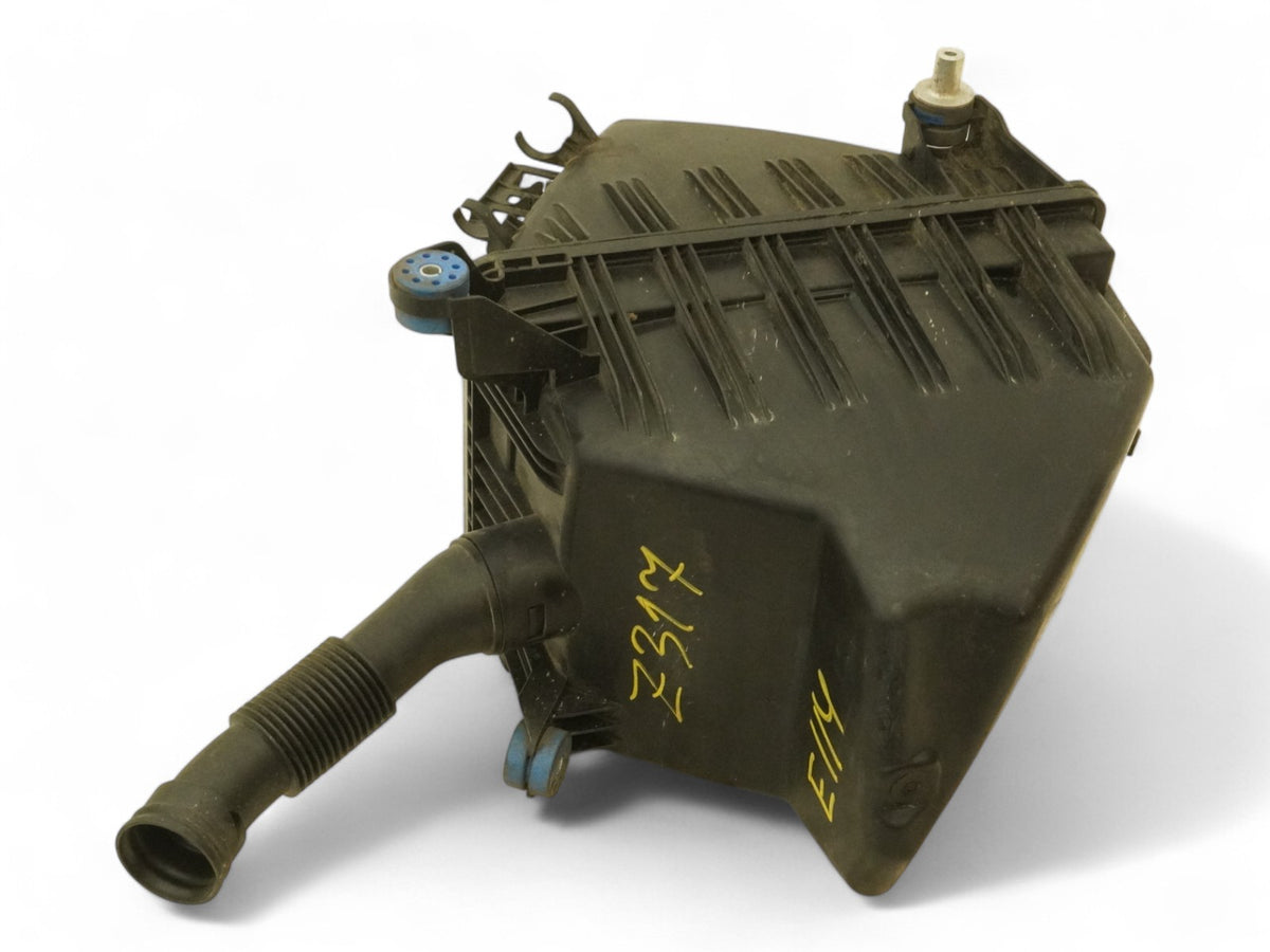 14-20 BMW i3 I01 Air Intake Cleaner Filter Box Engine Motor 13718603090 OEM