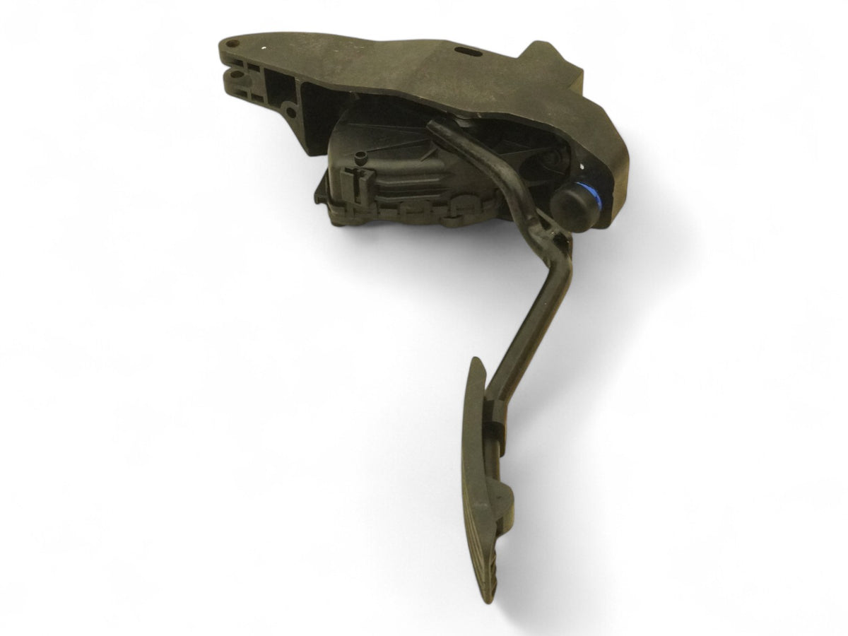 2007-2009 Jaguar XK X150 Gas Throttle Pedal Acceleration Foot Pad 6W839F836A OEM